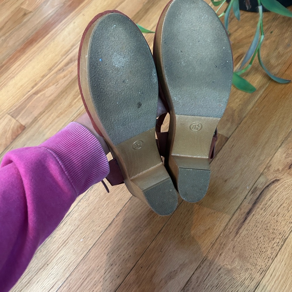 Marcia Platform Clog - Picture 7 of 9
